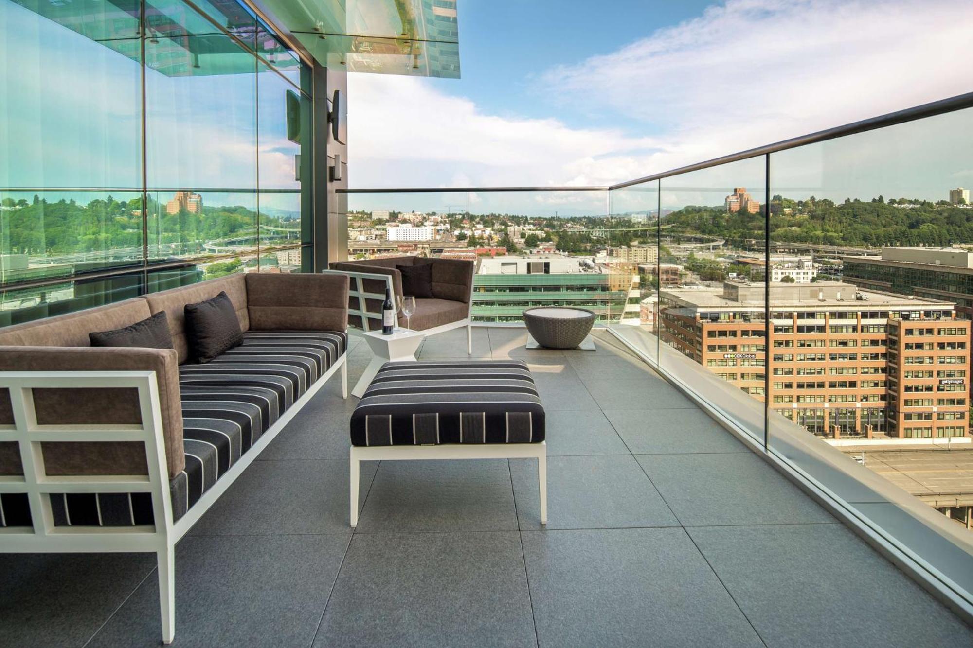 Embassy Suites By Hilton Seattle Downtown Pioneer Square Екстер'єр фото